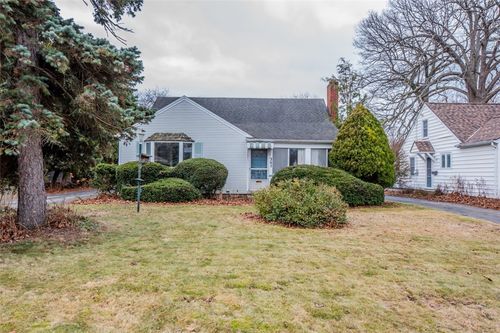 385 Pemberton Rd, Irondequoit, NY, 14622-2010 | Card Image