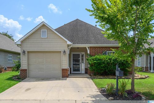 109 Holland Trl, PELHAM, AL, 35124-3973 | Card Image