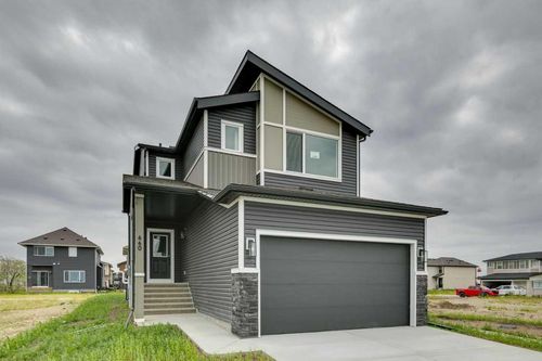 668 Clearwater Heath, Chestermere, AB, T1X3A4 | Card Image