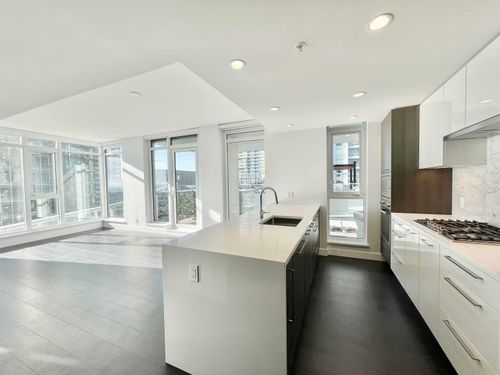 807-4458 Beresford Street, Burnaby, BC, V5H0J1 | Card Image