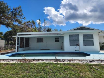 1020 Drury Lane, House other with 2 bedrooms, 2 bathrooms and null parking in Englewood FL | Image 3