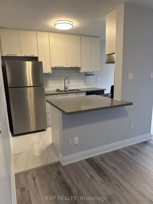 212-579 Clare Ave, Welland, ON, L3C3B7 | Card Image