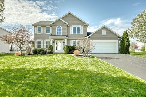46 Middlesburough Park, North Chili, NY, 14514-9787 | Card Image