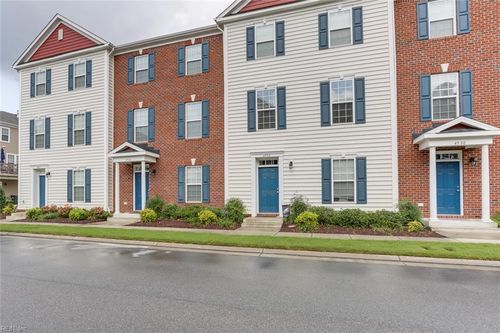 4988 Almandine Ave, Virginia Beach, VA, 23462-4411 | Card Image