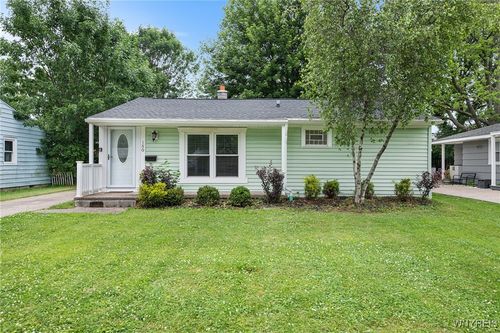 150 Meadow Lea Dr, Amherst, NY, 14226-2831 | Card Image
