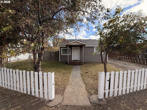643 S Juntura Ave, Burns, OR, 97720 | Card Image