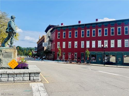 apt1-18 E Main St, Mcconnelsville, OH, 43756-1185 | Card Image