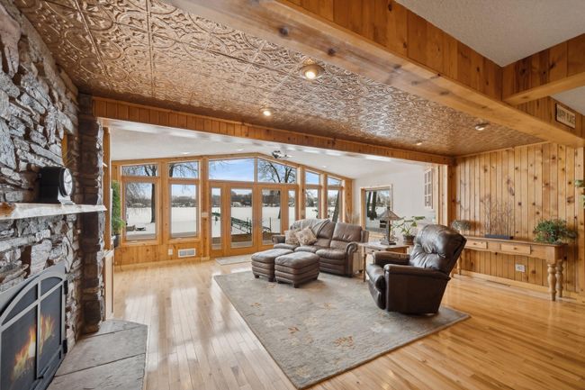 1867 Beach Dr Se, House other with 2 bedrooms, 2 bathrooms and null parking in Forest Lake MN | Image 22