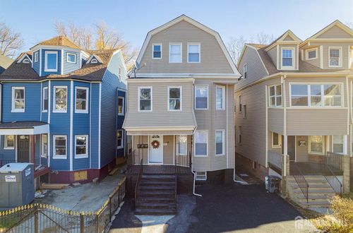 110 17th St, East Orange, NJ, 07017-5631 | Card Image