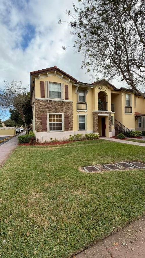 2-1555 Ne 33rd Rd, Homestead, FL, 33033-6168 | Card Image