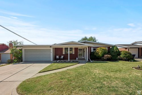 3976 S Pinetree Dr, Holladay, UT, 84124-2010 | Card Image