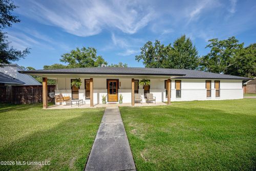 112 Lynne Therese Circle, Ocean Springs, MS, 39564 | Card Image