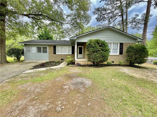 7566 Carrollburg Dr, Fayetteville, NC, 28303-1913 | Card Image