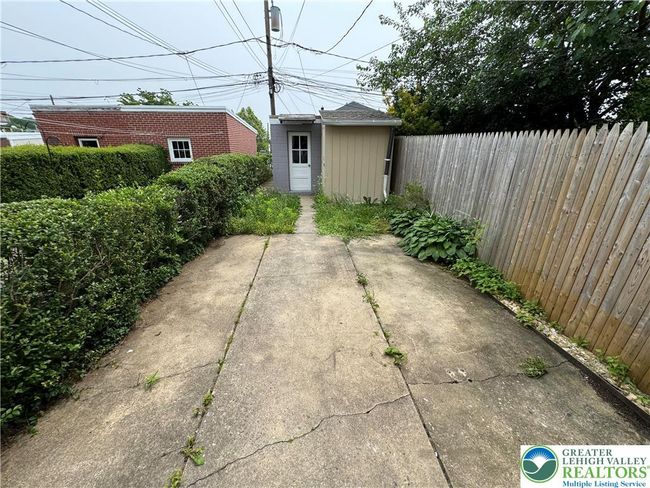 623 N Lafayette St, Townhouse with 3 bedrooms, 1 bathrooms and null parking in Allentown PA | Image 22