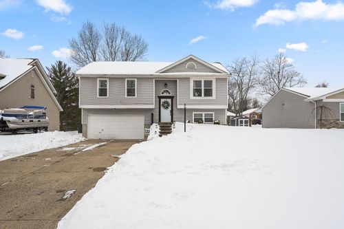 21051 Sunnyridge Dr, Lawrenceburg, IN, 47025-9571 | Card Image