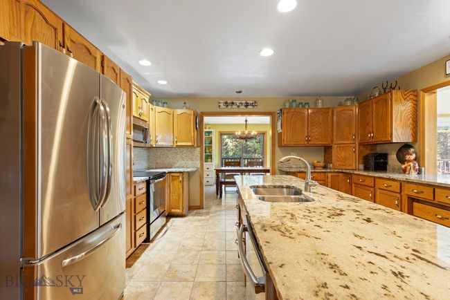 486 Jardine Rd, House other with 3 bedrooms, 2 bathrooms and null parking in Gardiner MT | Image 10