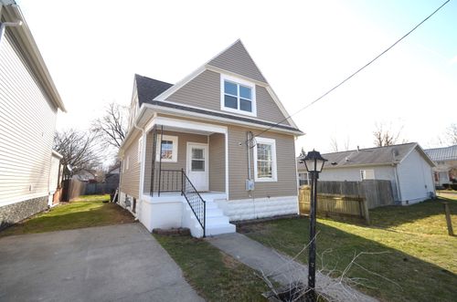 443 Prospect Ave, Kendallville, IN, 46755-2250 | Card Image