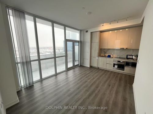 609-225 Commerce St, Concord, ON, L4K5C3 | Card Image