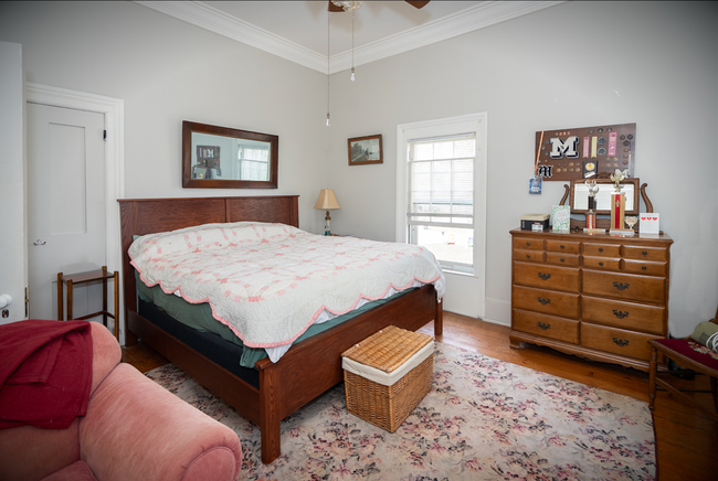 117 Bradley St, House other with 4 bedrooms, 3 bathrooms and null parking in Romeo MI | Image 12