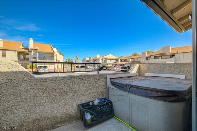 APT-25 - 2941 Country Manor Ln, Condo with 3 bedrooms, 2 bathrooms and null parking in Las Vegas NV | Image 27