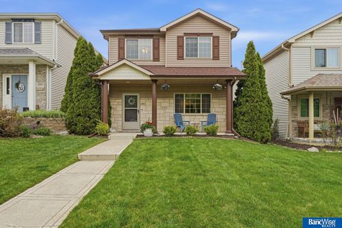 5952 Thompson Creek Blvd, Lincoln, NE, 68516-5689 | Card Image