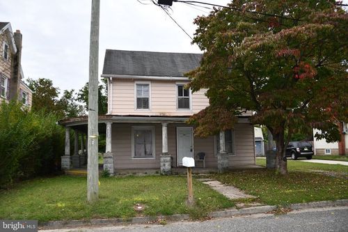 110 N Railroad Ave, PEDRICKTOWN, NJ, 08067-3525 | Card Image