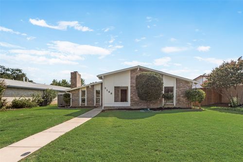 3148 Oak Hill Road, Carrollton, TX, 75007 | Card Image