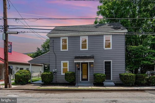 422 N High St, DUNCANNON, PA, 17020-1520 | Card Image