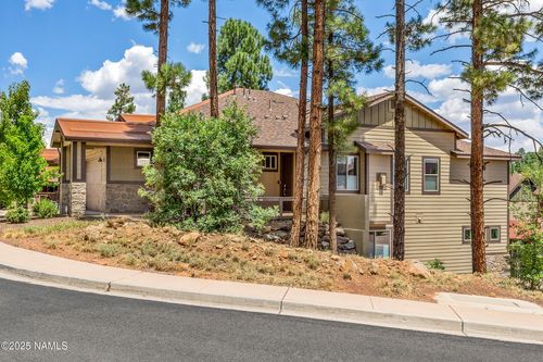 530 N Moriah Dr, Flagstaff, AZ, 86001-4875 | Card Image