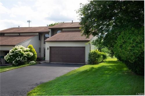 151 Lookout Cir, Syracuse, NY, 13209-9680 | Card Image