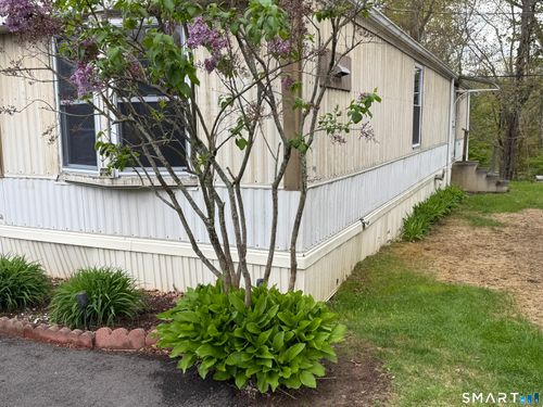 7 North Ter, Vernon, CT, 06066-4409 | Card Image