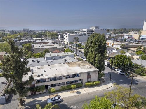 12020 Hamlin St, North Hollywood, CA, 91606-1535 | Card Image