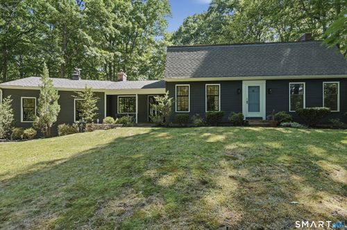 93 Maillet Ln, New Hartford, CT, 06057-4128 | Card Image