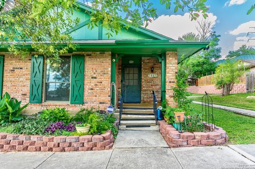 5003 Rustic Rdg, San Antonio, TX, 78228-1045 | Card Image