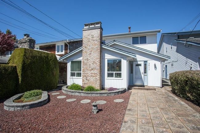3611 Broadway Street, House other with 3 bedrooms, 2 bathrooms and 1 parking in Richmond BC | Image 2