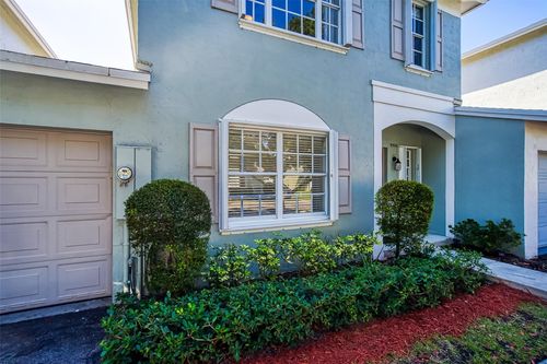 9500 Stanley Ln, Tamarac, FL, 33321-6358 | Card Image