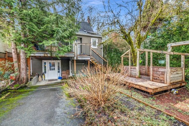 2819 W 13 Th Avenue, House other with 6 bedrooms, 3 bathrooms and 2 parking in Vancouver BC | Image 21