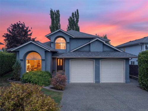 684 Hudson Rd, Campbell River, BC, V9H1R9 | Card Image