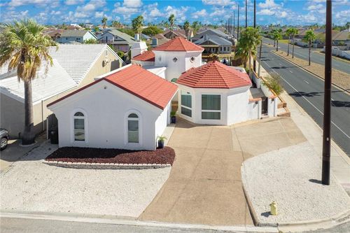 15234 Isla Pinta Ct, Corpus Christi, TX, 78418-6923 | Card Image