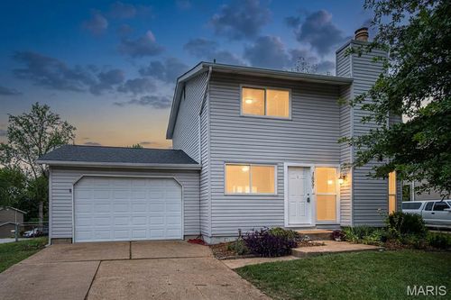 1627 Williamsburg Dr, Barnhart, MO, 63012-1428 | Card Image