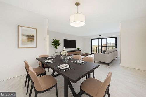 apt-519-307 Yoakum Pkwy, ALEXANDRIA, VA, 22304-4013 | Card Image