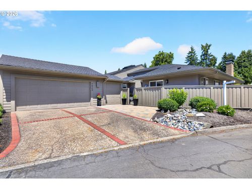7923 Sw Sacajawea Way, Wilsonville, OR, 97070-9423 | Card Image
