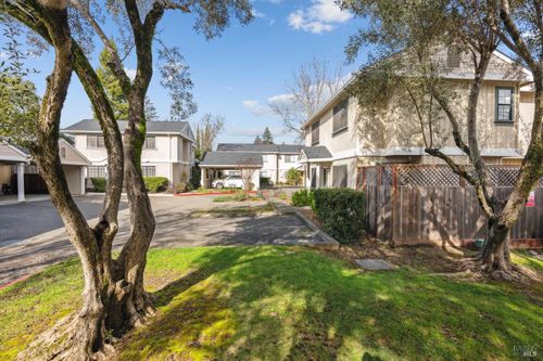366 Piper St, Healdsburg, CA, 95448-3912 | Card Image