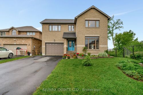 10 Meagher Pl, Belleville, ON, K8P0C1 | Card Image