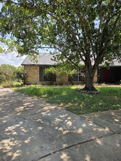 19507 Munsey Ct, Katy, TX, 77449-3967 | Card Image