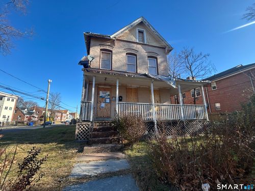 4 George St, Hartford, CT, 06114-2570 | Card Image