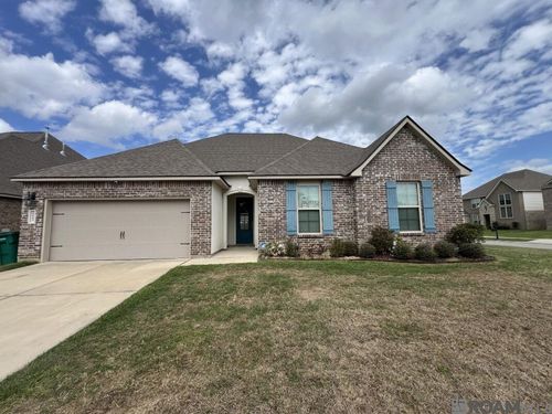 2123 Westfield Ave, Zachary, LA, 70791-7037 | Card Image