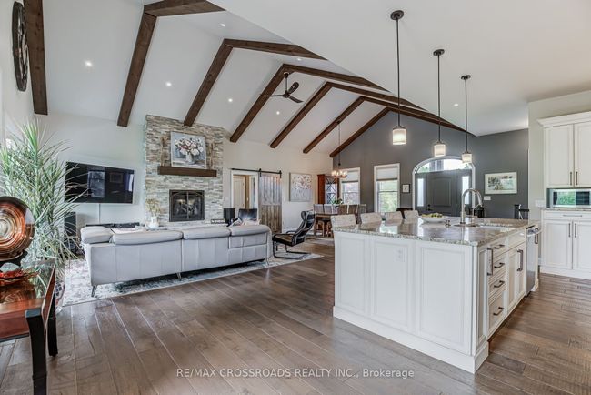 89 Gentlebreeze Dr, House other with 4 bedrooms, 4 bathrooms and 16 parking in Plainfield ON | Image 15