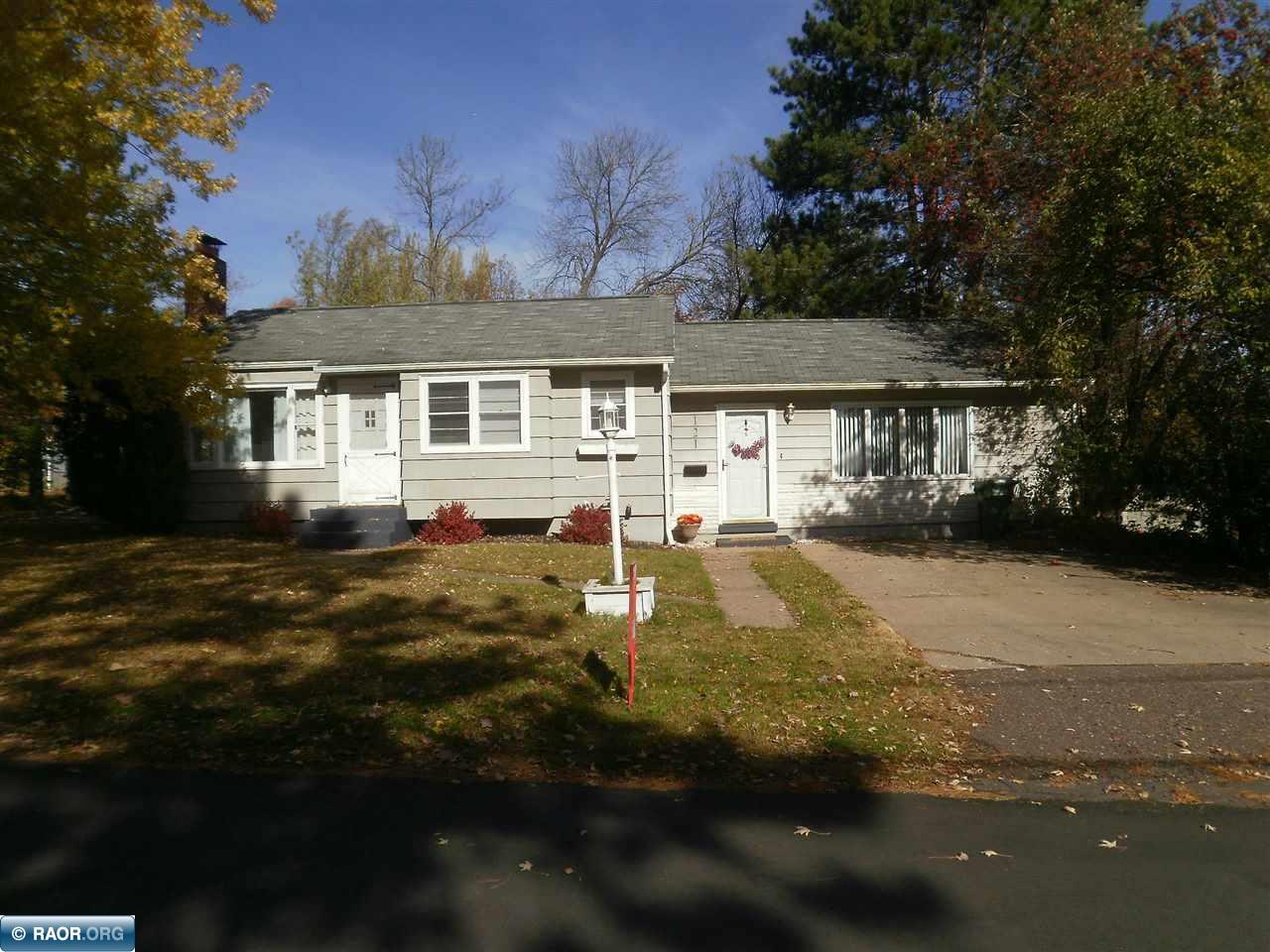 38th St, Hibbing, MN 55746