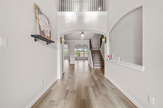 Front Entryway | Image 12